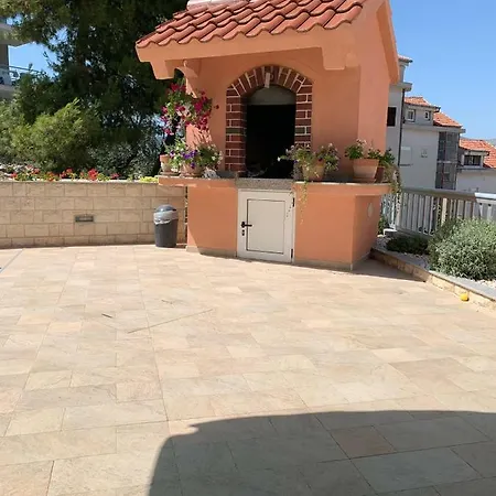 Apartament Zica